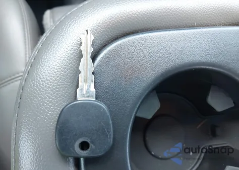 2011 Chevrolet Silverado 1500 Work Truck z USA, uszkodzony, nr VIN 1GCNCPEX4BZ357661